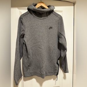 Nike Pullover